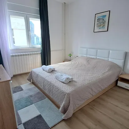 Apartment Vera Square *
